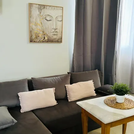 Downtown 41 * Serres